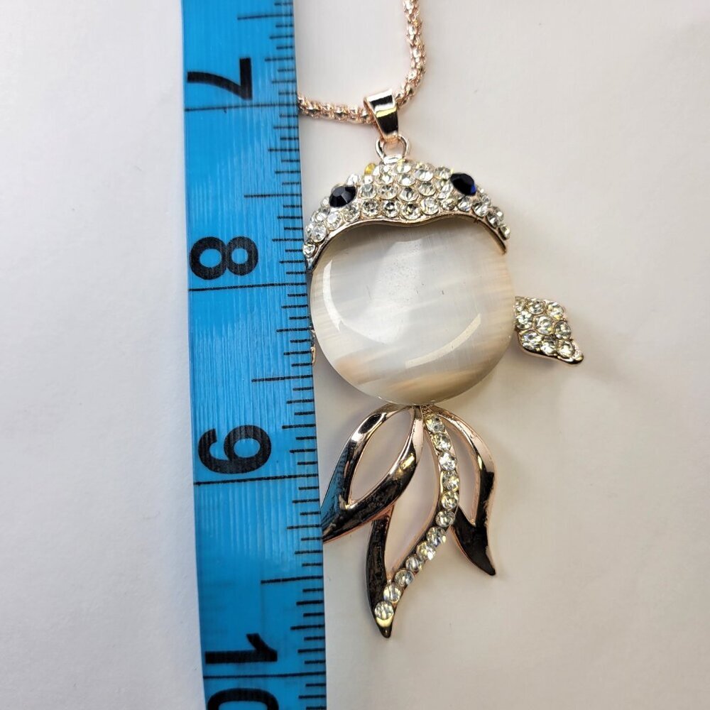Fish Pendant Necklace - Picture 8 of 12